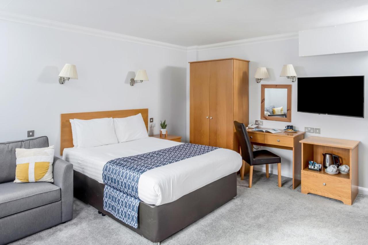 The Kilbirnie Hotel New Quay Екстериор снимка