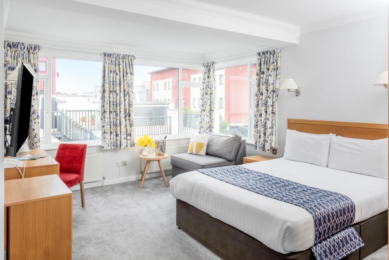 The Kilbirnie Hotel New Quay Екстериор снимка